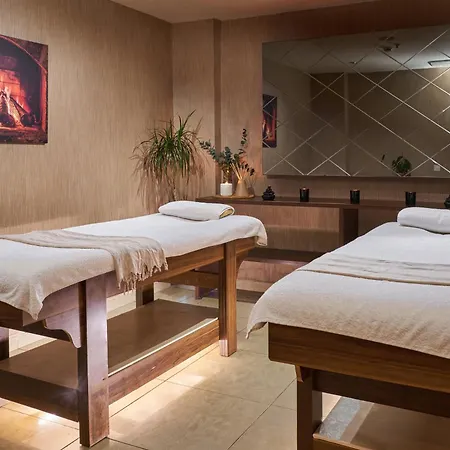 Hotel Atro 3*