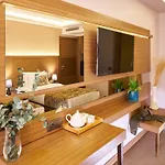 Hotel Atro 3*