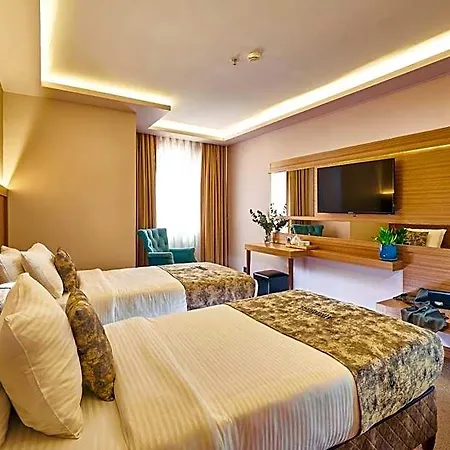 Otel Atro