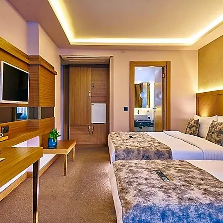 Atro Otel 3*